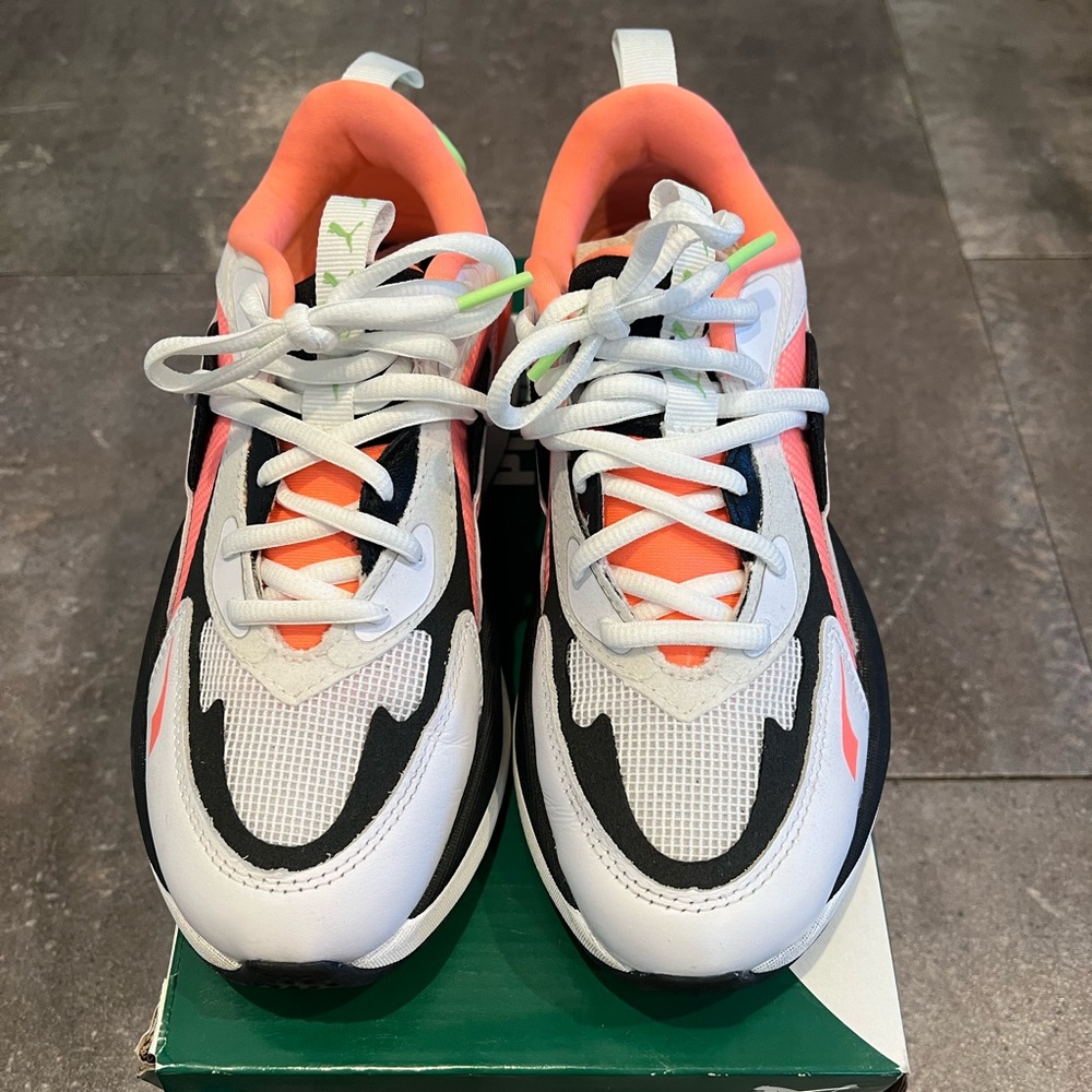Puma RS Curve Sneakers